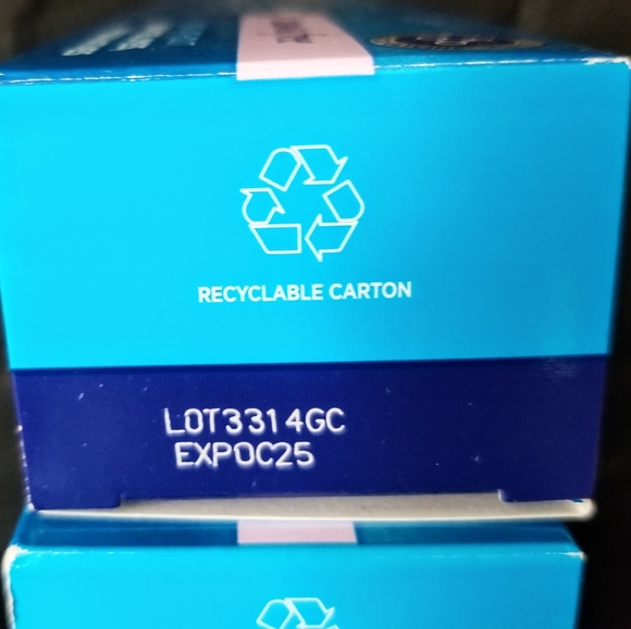 5 Crest Toothpaste Bundle - Picture 7 of 7